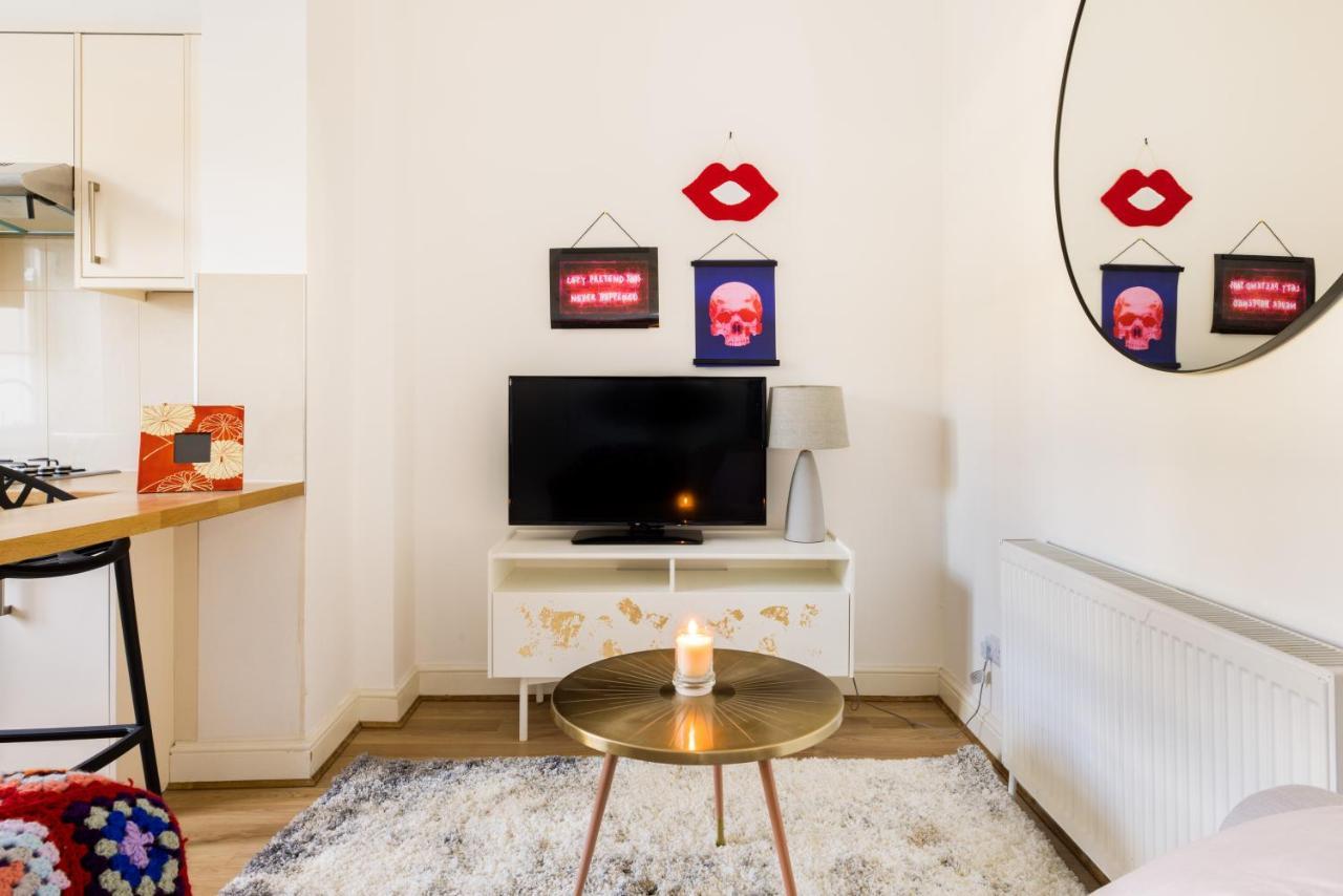 Mornington Crescent Apartment London Exterior photo